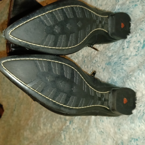 Over the knee boots - Picture 2 of 5